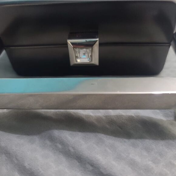 Rodo Small Metal Box Clutch - Picture 3 of 7